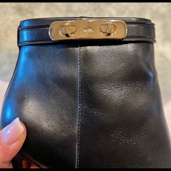 Coach Preowned Ankle Boots - Picture 3 of 8